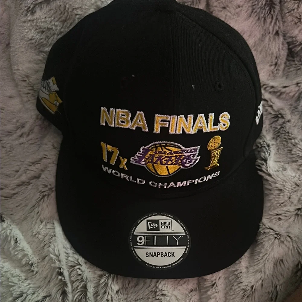 New Era Black and Gold Party Hat